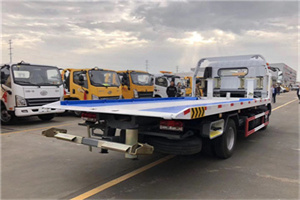 前郭尔罗斯汽车救援补胎